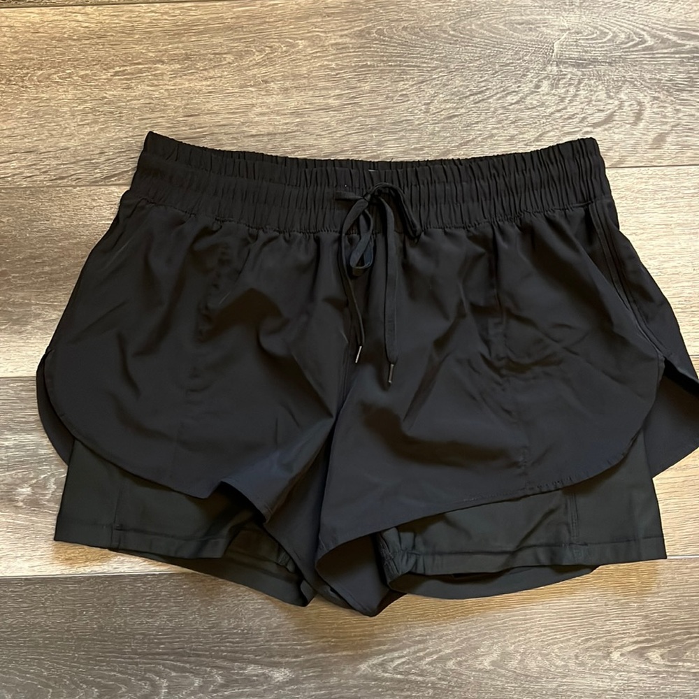 Medium 90 degrees by reflex lined shorts all black